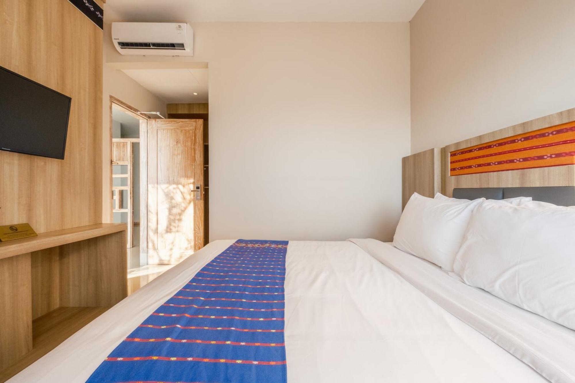 Dejavu 2.0 Hotel Bajo Komodo Labuan Bajo Exterior foto
